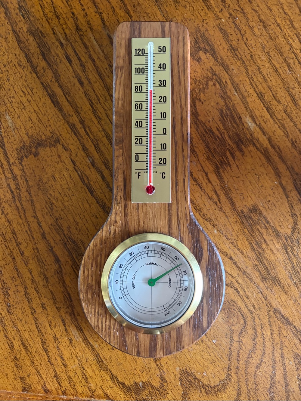 Thermometer with Humidity Gauge